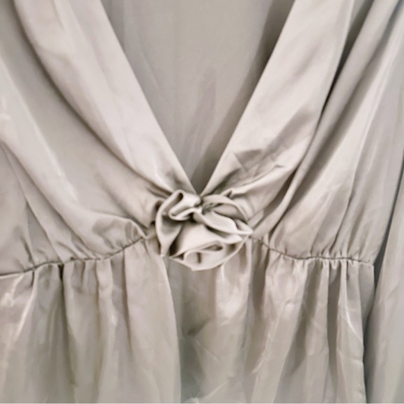 Wayf x Jourdan Sloane Candace Long Sleeve Chiffon Top Rosette Long Sleeve Black - Picture 3 of 8